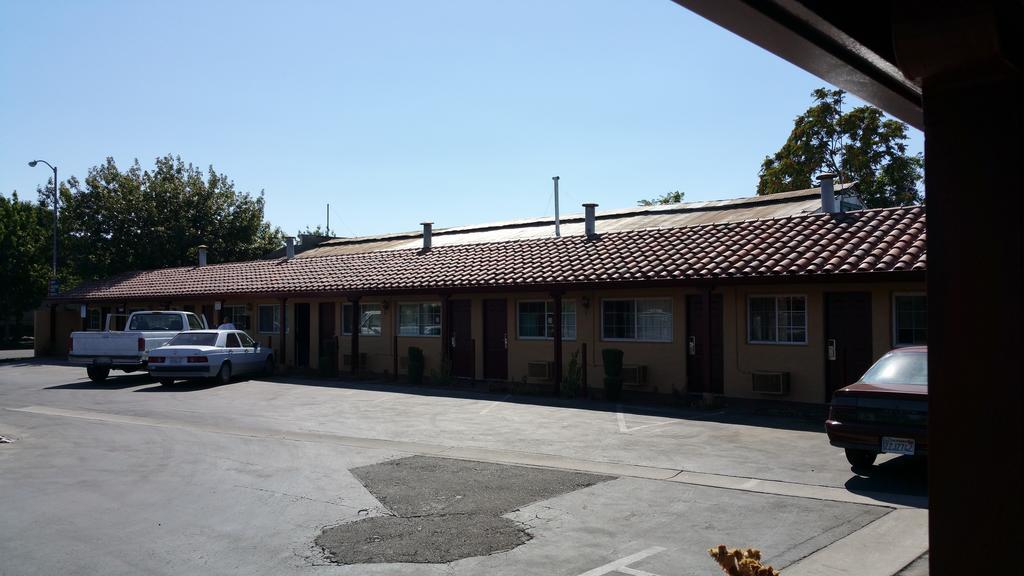Slumber Motel Merced Esterno foto